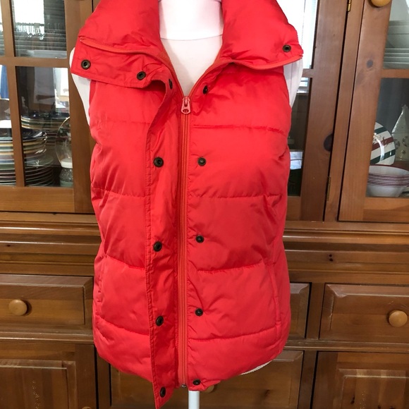Like New Old Navy Coral Red Puffer Vest - Picture 2 of 6